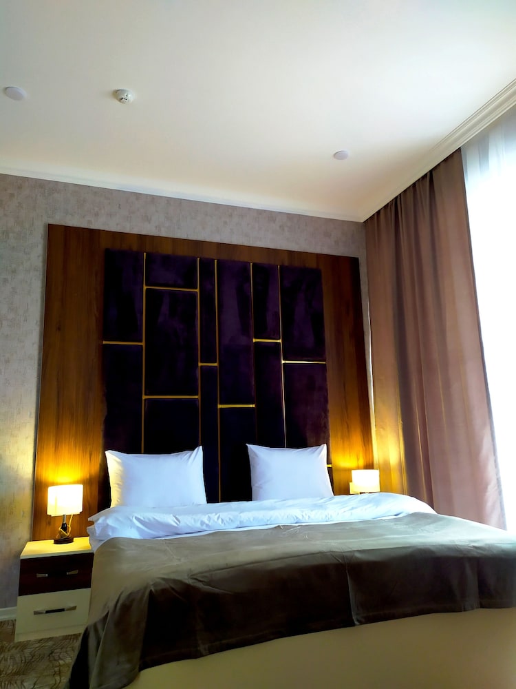 The Clocktower Hotel 26/62