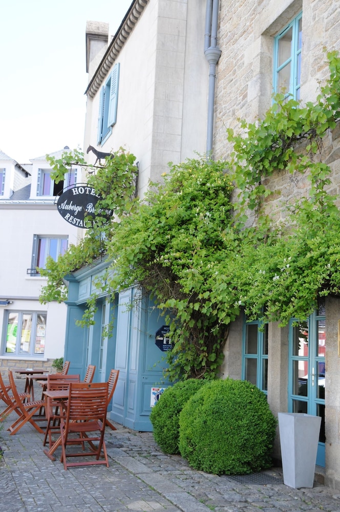 L'AUBERGE BRETONNE 38/50
