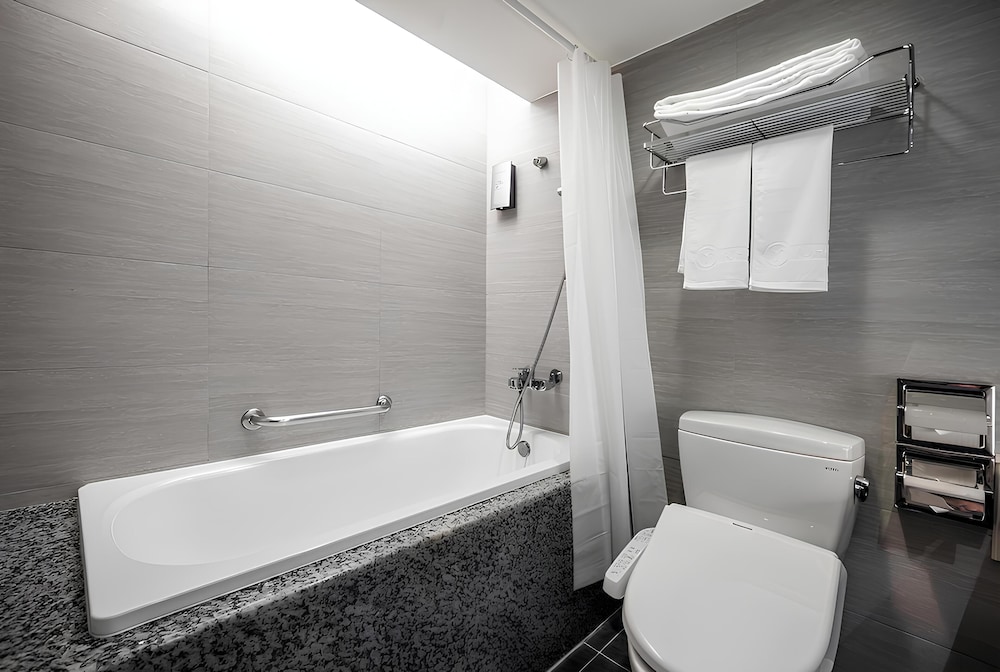 Hotel Bonza 63/63