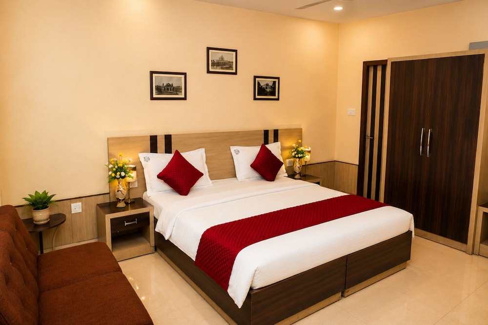 Central Hotel 30/62