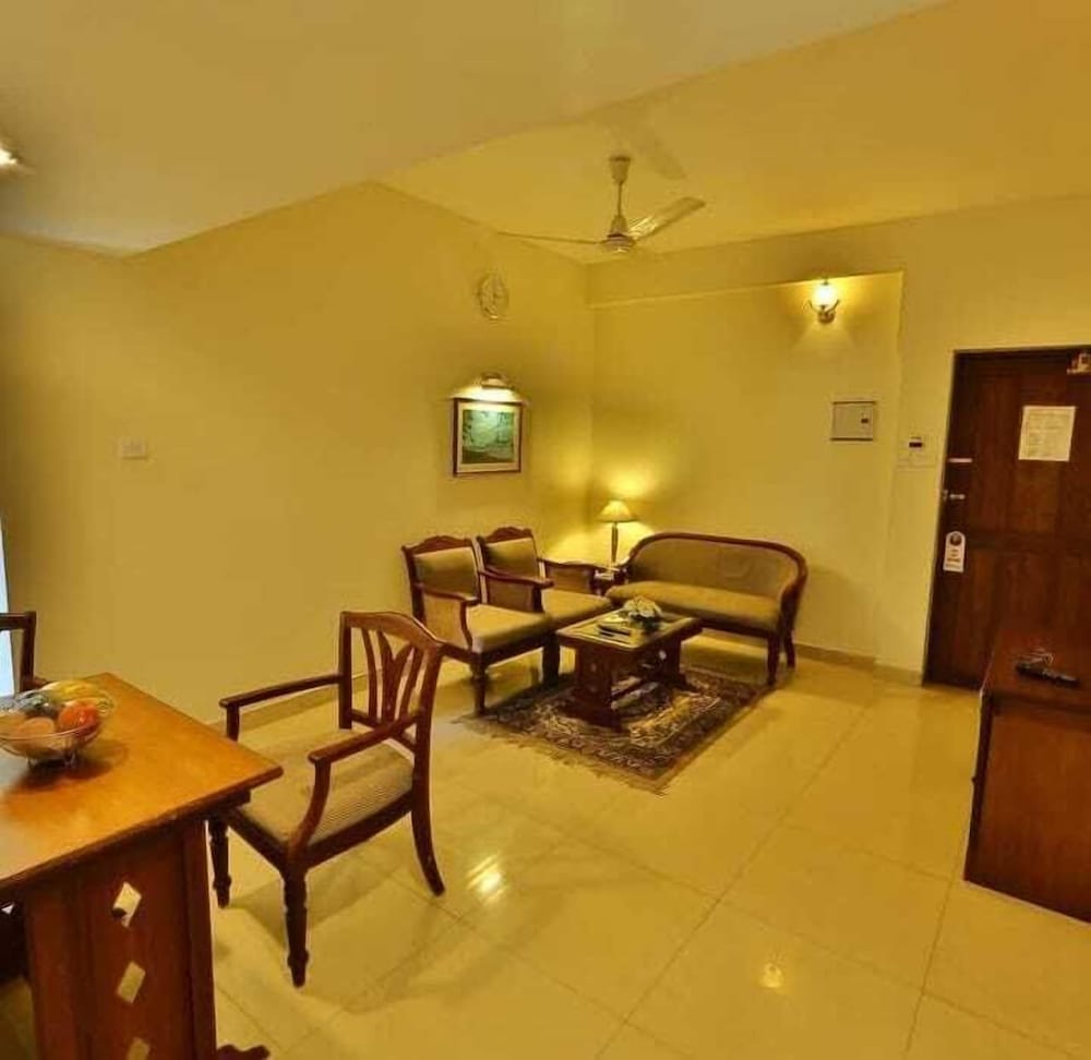 HOTEL FORT QUEEN 21/32