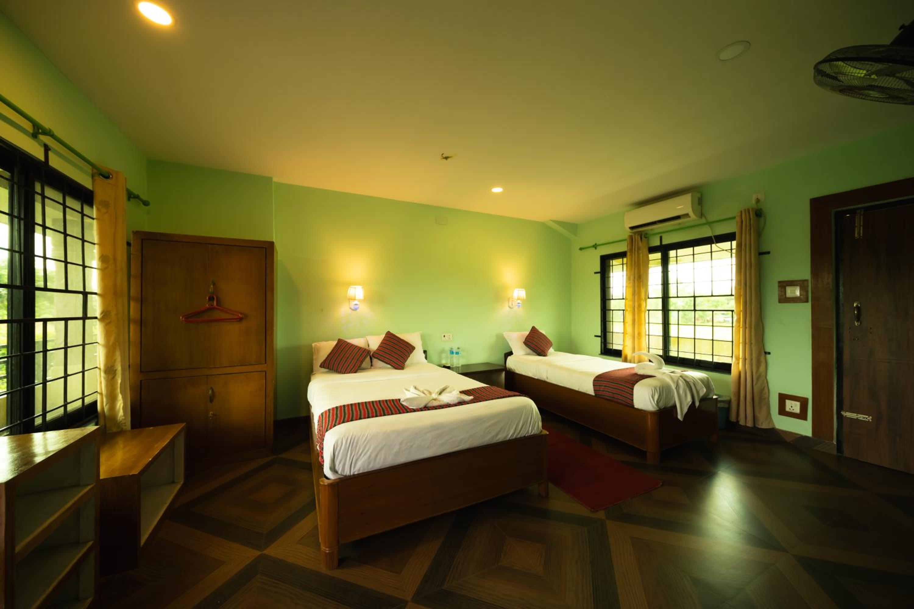 Superior, 1 Double and 1 Single Bed