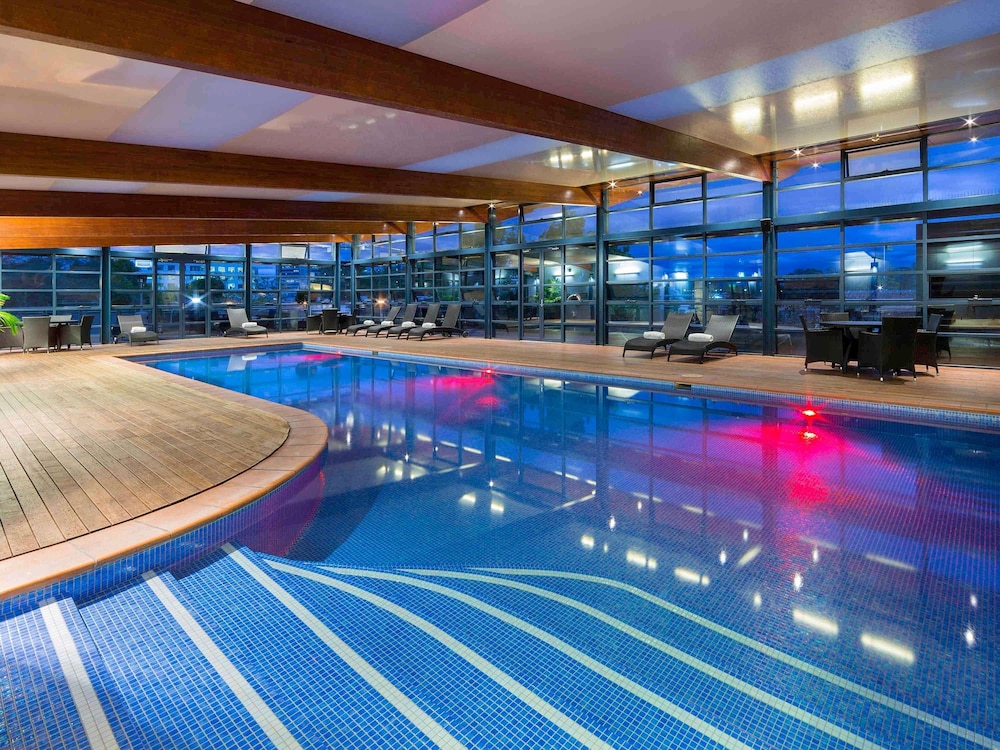 Novotel Canberra 50/72