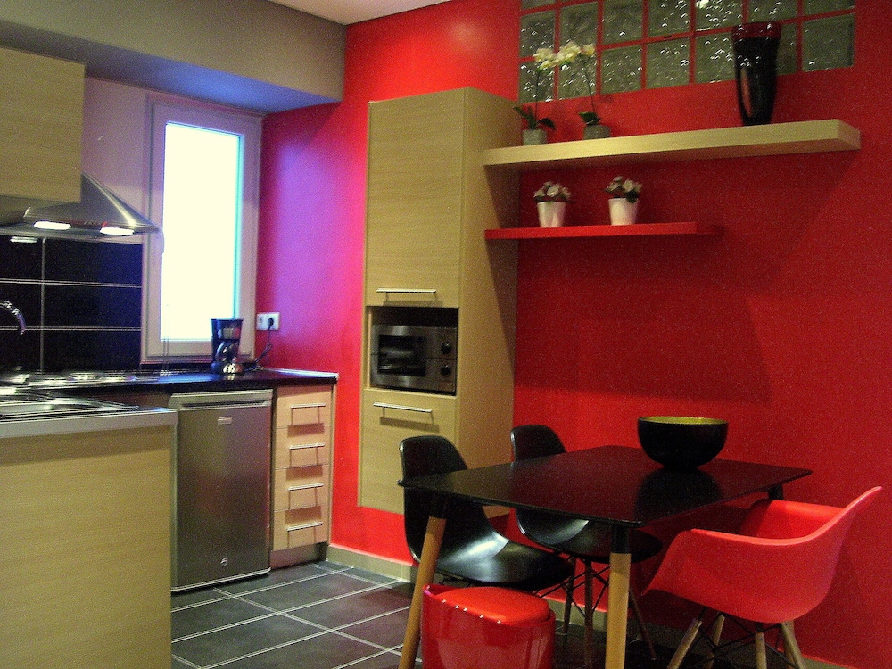 Urban Residence 28/50