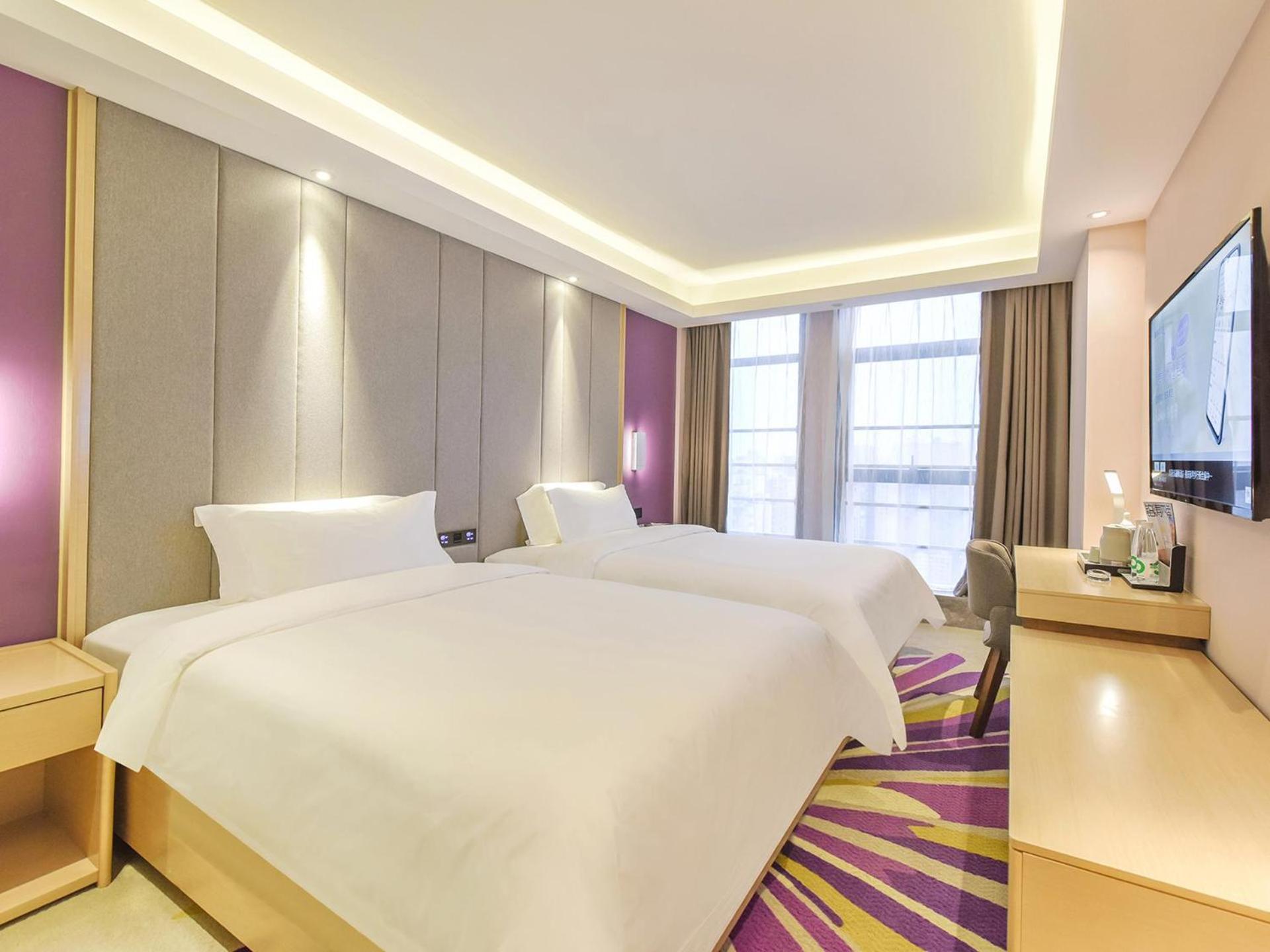 Lavande Hotel (Chongqing Nanping Pedestrian Street, Gongmao Metro Station) 26/53