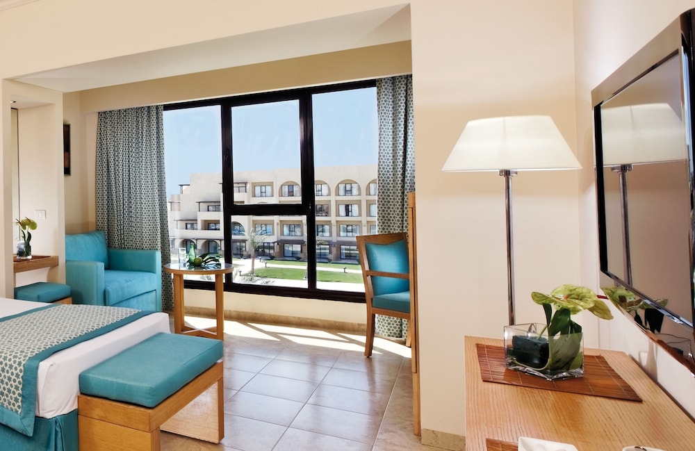 Movenpick Waterpark Resort and Spa Soma Bay 47/83