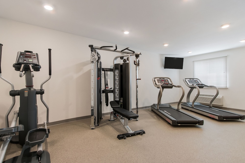 WoodSpring Suites Doral Miami Airport 40/51