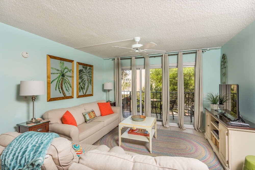 Hodnett Cooper's Beach Club 42/73