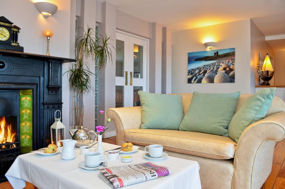 Dingle Harbour Lodge 21/39