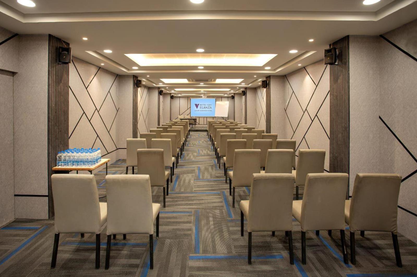 Hotel Vijay Elanza 25/31