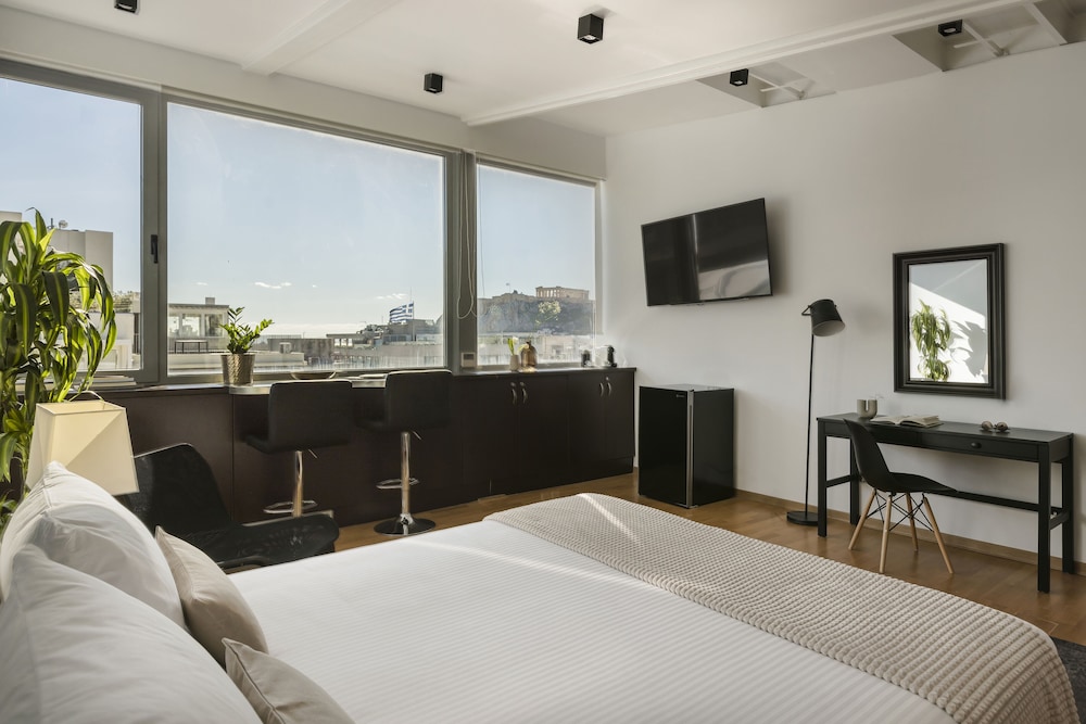 Aria Acropolis Suites 17/34