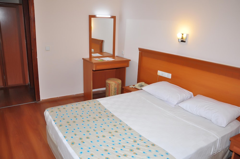 Cinar Family Suite Hotel 20/50