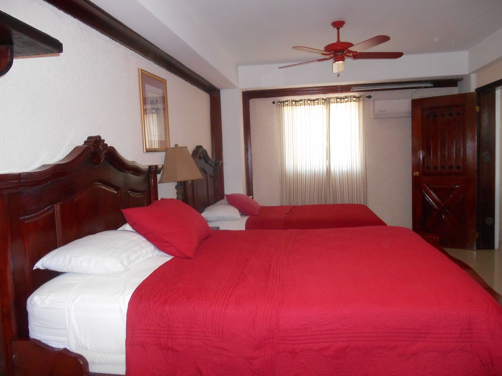 Le Paradis S. Hotel 10/47