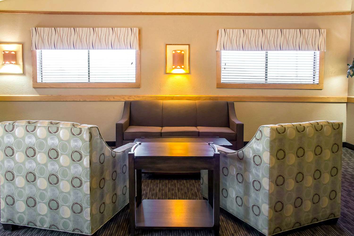 Quality Inn Wickenburg, AZ 23/38