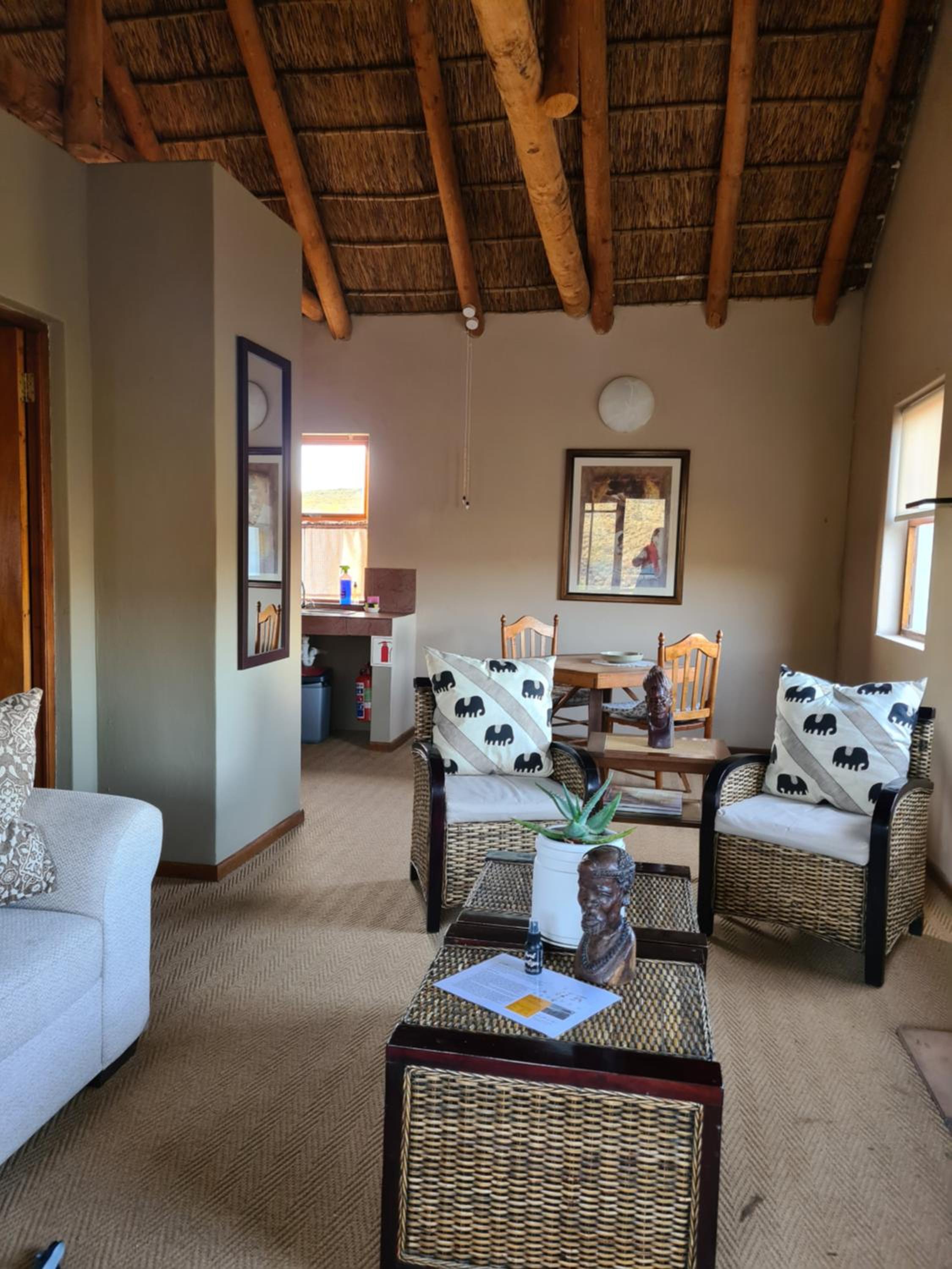 African Game Lodge 24/50