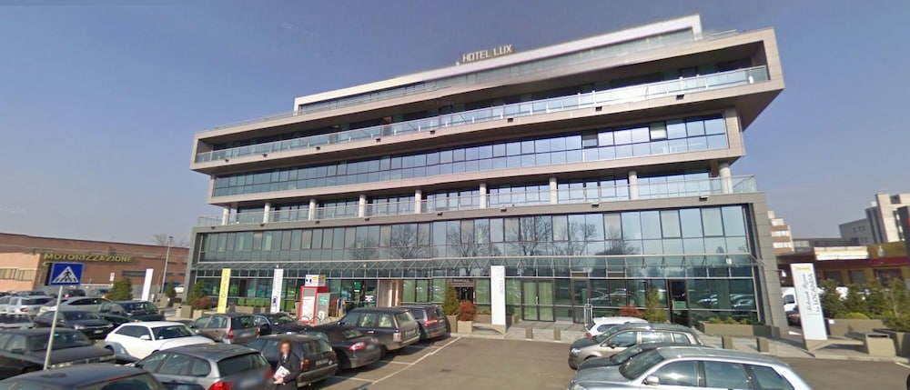 Hotel Lux Modena 4/65
