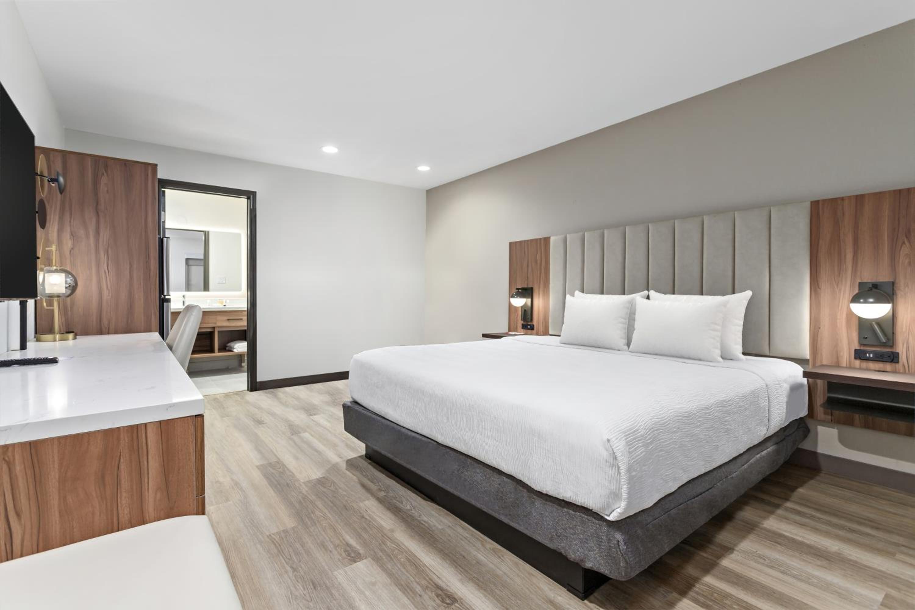 غرفة بريميوم بسرير كينج لذوي الإعاقة، Baymont by Wyndham Beaumont 6/10