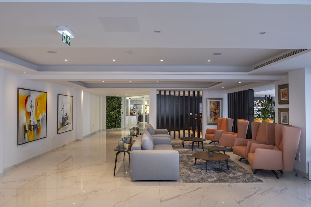 Leonardo Crystal Cove Hotel Spa By the Sea 47/64