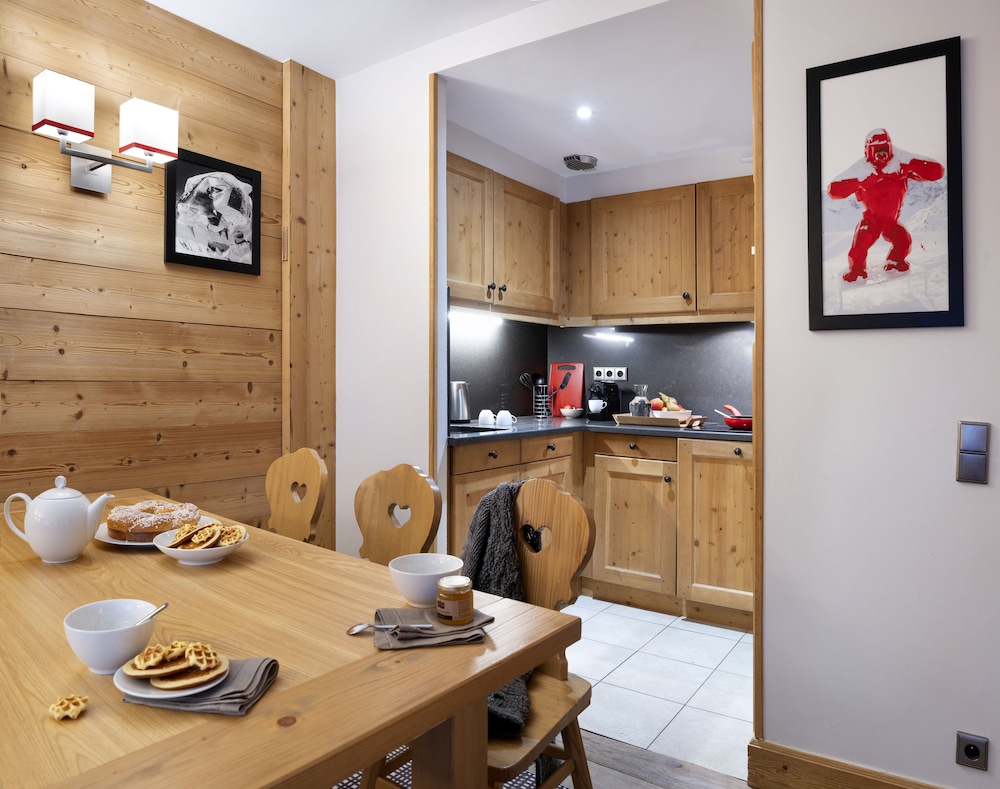 Residence Pierre Vacances Premium Les Chalets Du Forum 43/50
