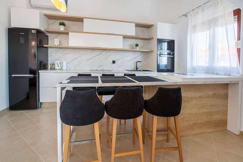 Villa M 34/50