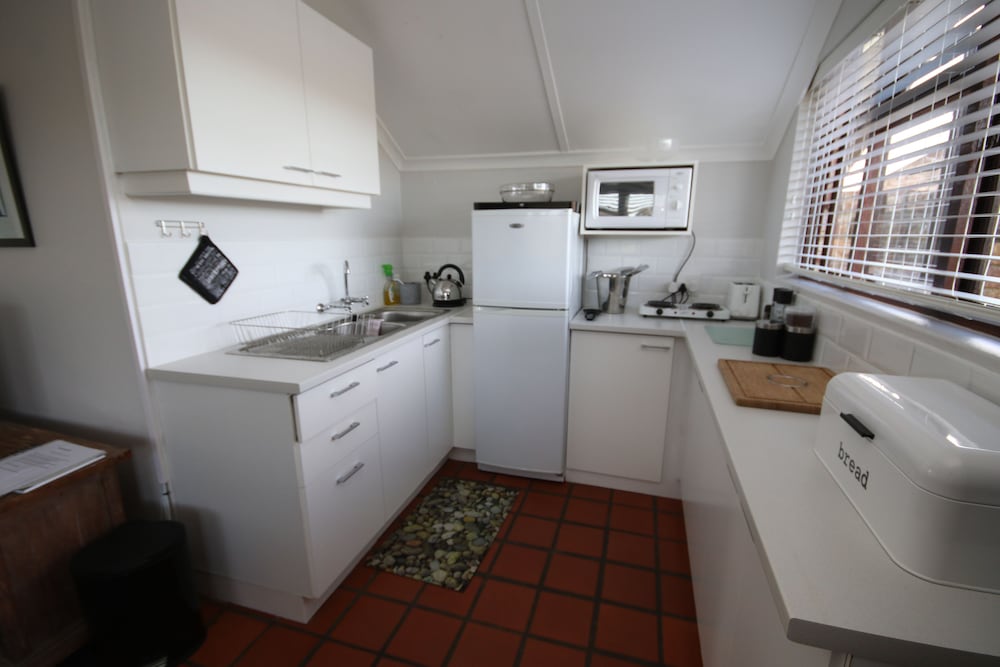 Moonriver Self-catering 3/29