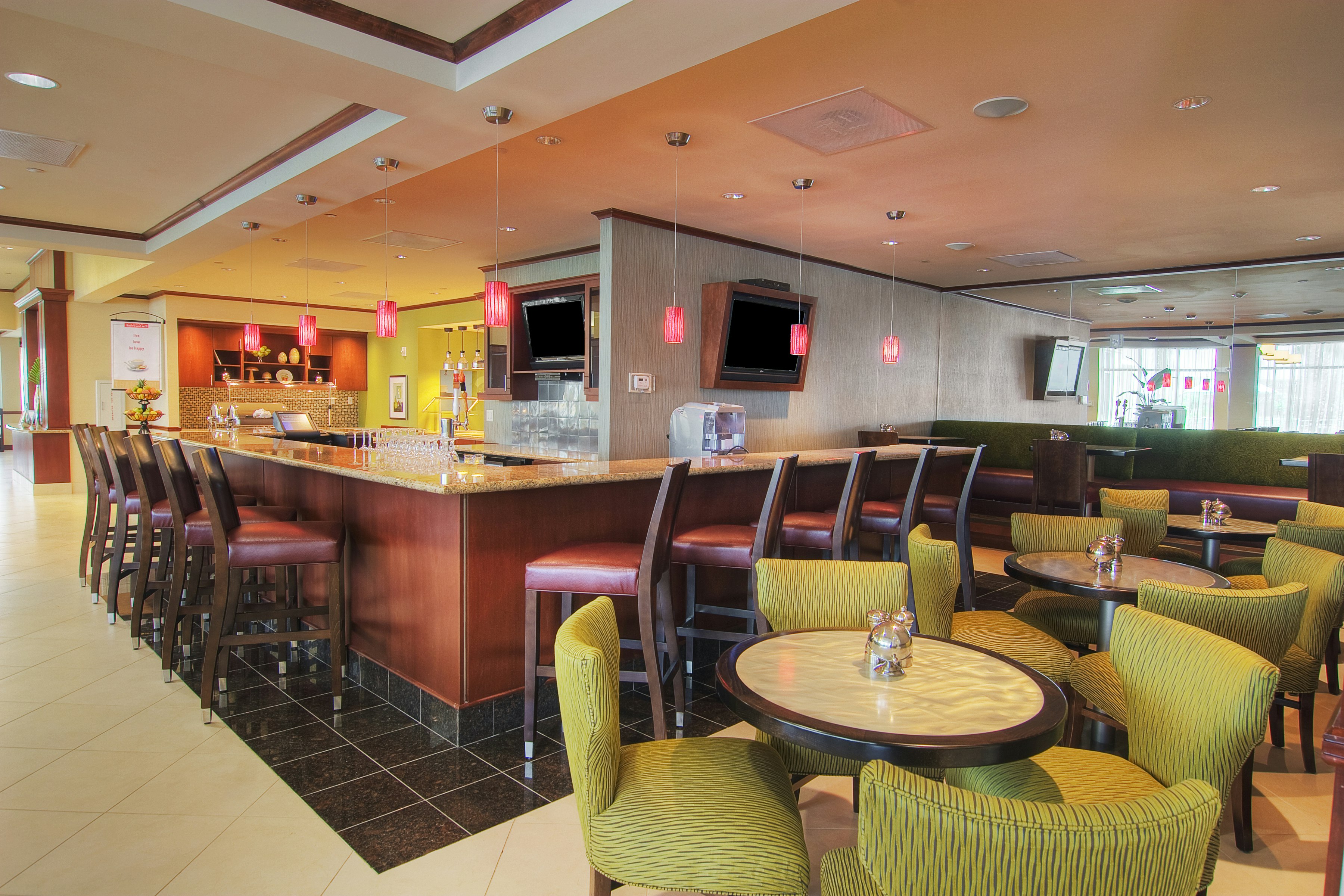 Hilton Garden Inn Houston/Pearland 19/26