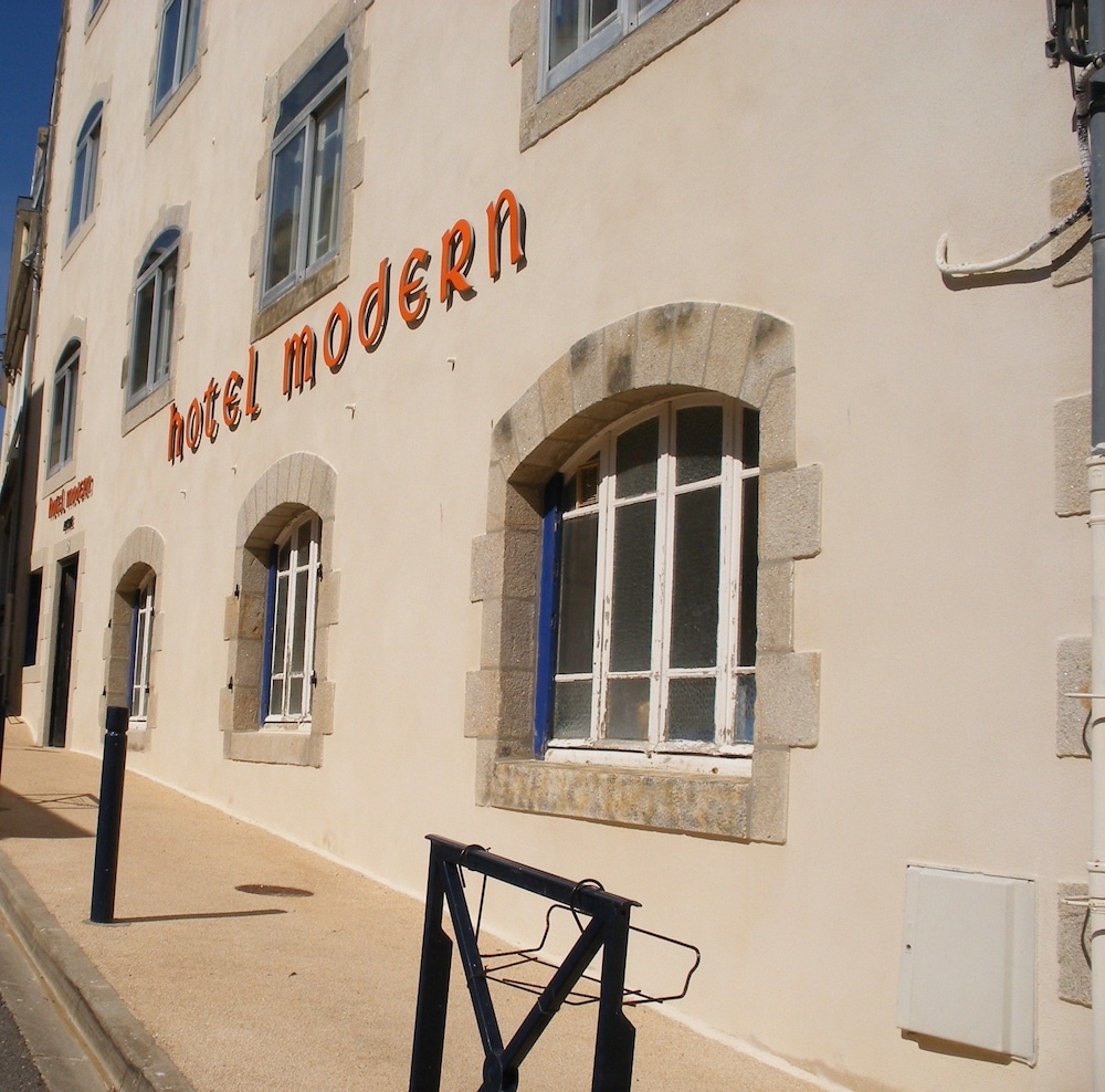 Hotel Modern 5/50