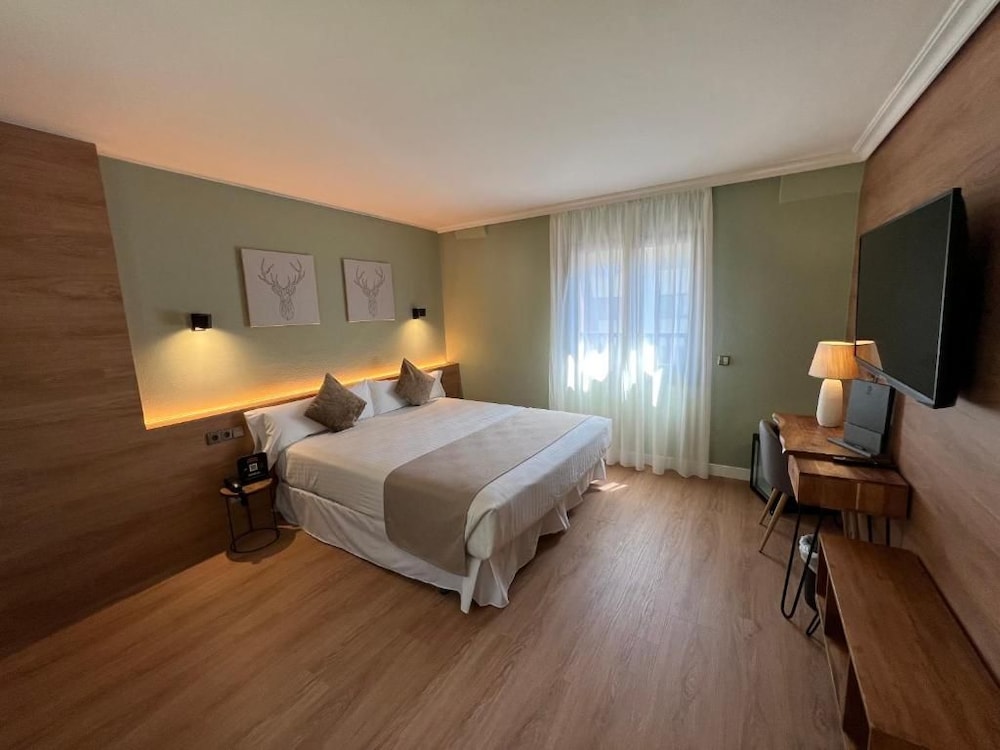 HOTEL IMPERIAL(ex. HUSA IMPERIAL) 25/50