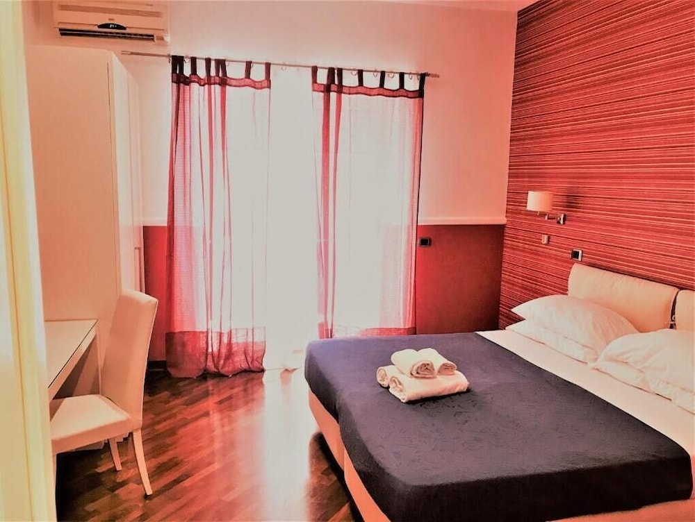 Napoliday Bed & Breakfast Residence 40/66