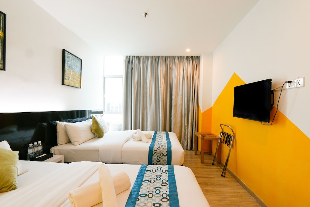 Swing & Pillows at Golden Roof Hotel Ampang, Ipoh 37/62
