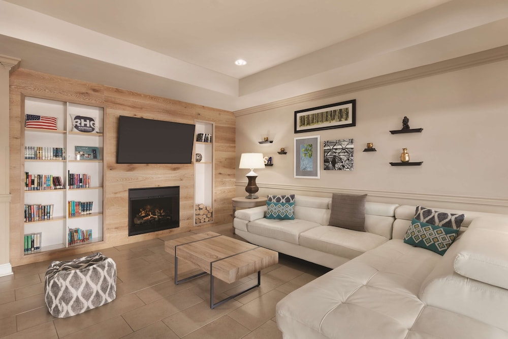 Country Inn and Suites by Radisson Tampa Airport North FL 30/48