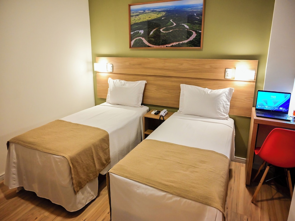 Bristol Marambaia Hotel 15/40