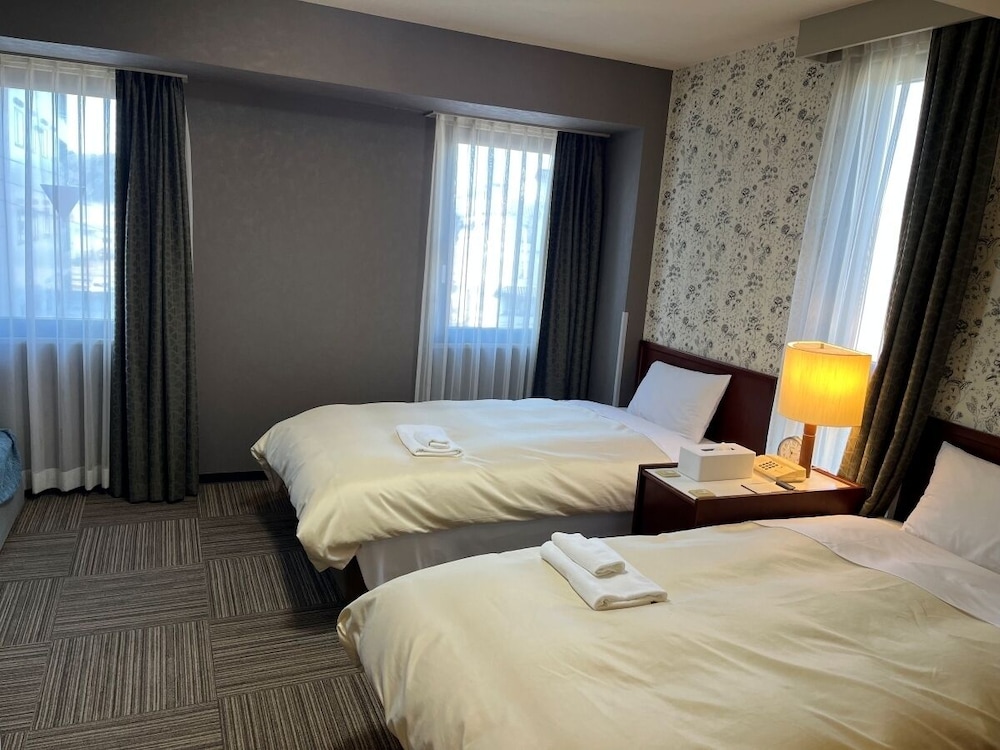 Hotel Crown Hills Nakamura 19/68