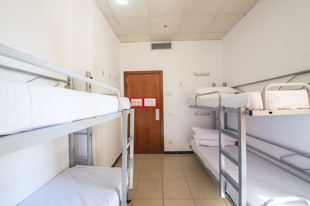 Safestay Passeig de Gracia - Adults Only 5/33