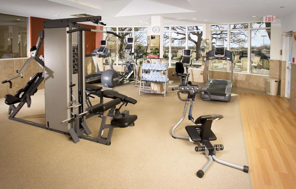 Hilton Garden Inn Dfw Airport South 24/74