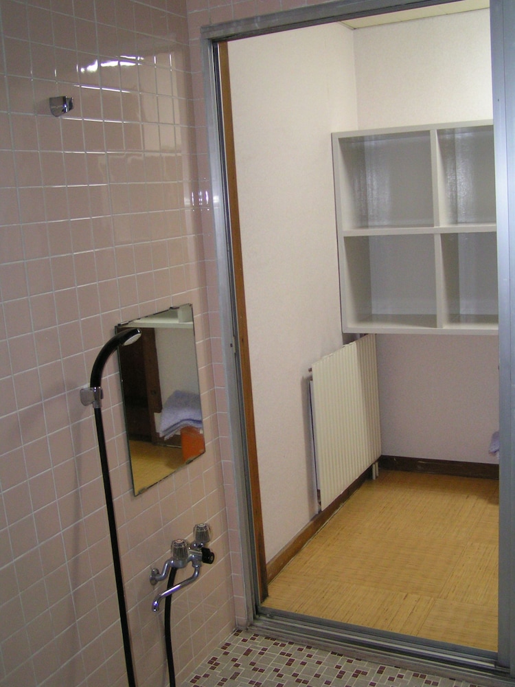 Madarao Elm Pension 30/50