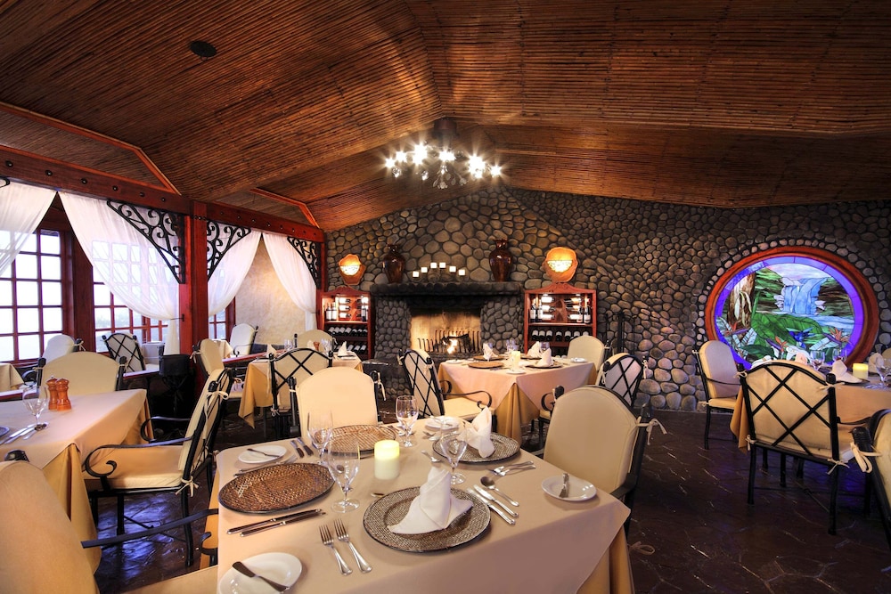 The Peace Lodge At La Paz Waterfall Gardens 44/63