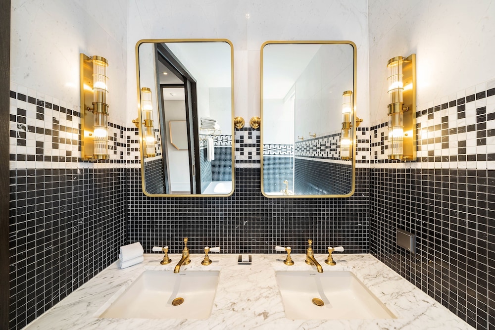 Hotel Crescendo Seoul 24/49