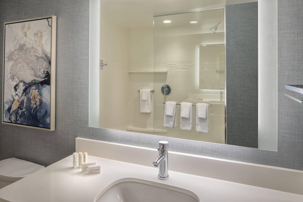 Residence Inn Stamford Downtown 9/39