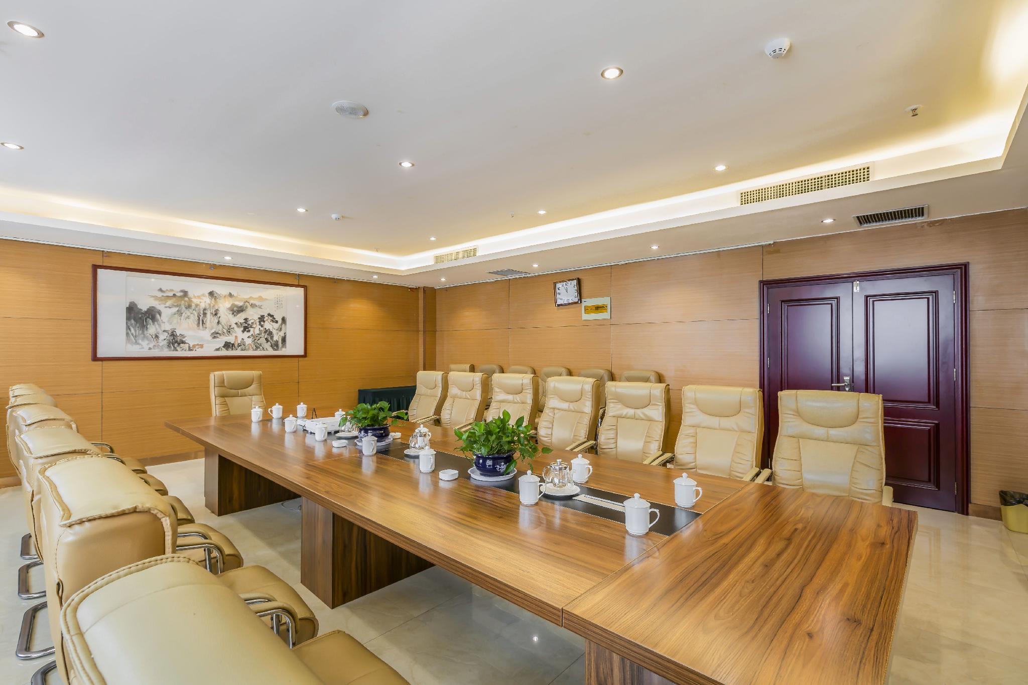 Yingrui International Hotel 16/21