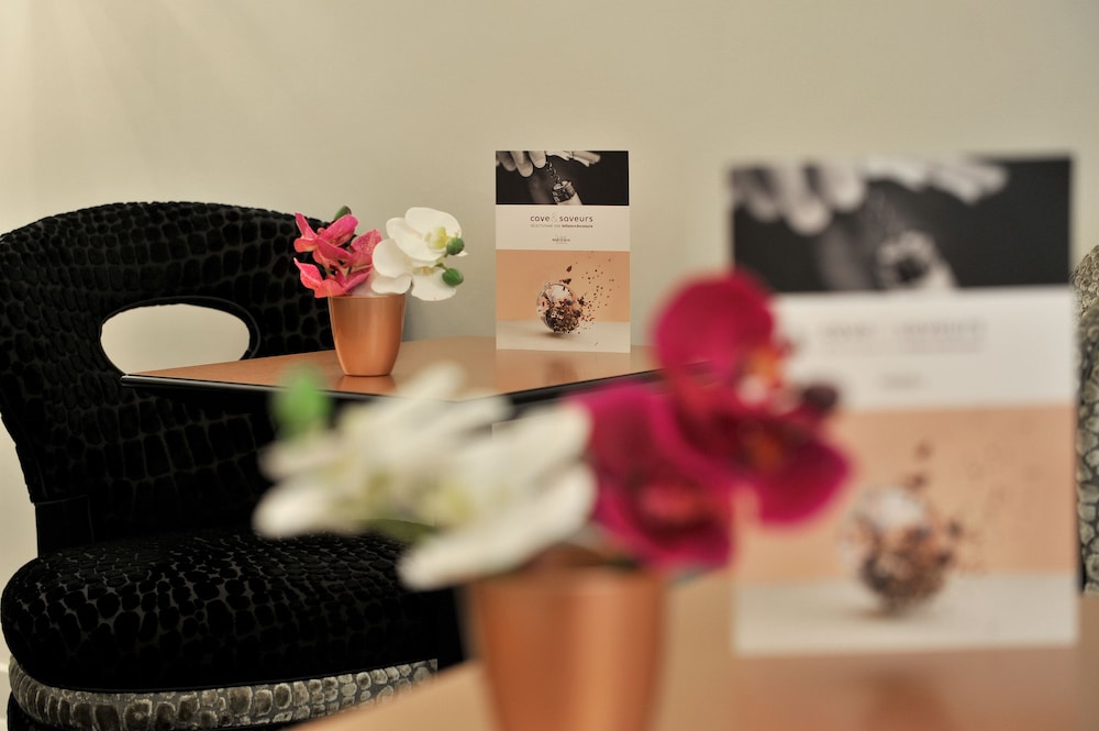 Mercure Paris Place d Italie 64/74