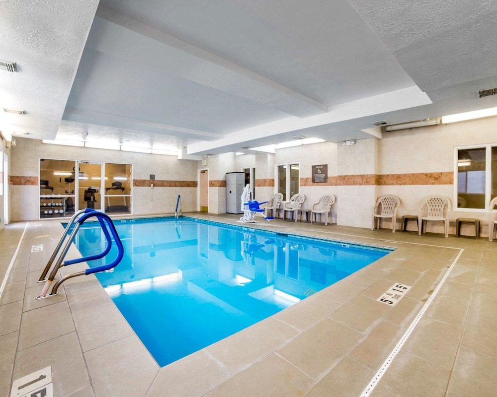 Comfort Inn Elko 18/33