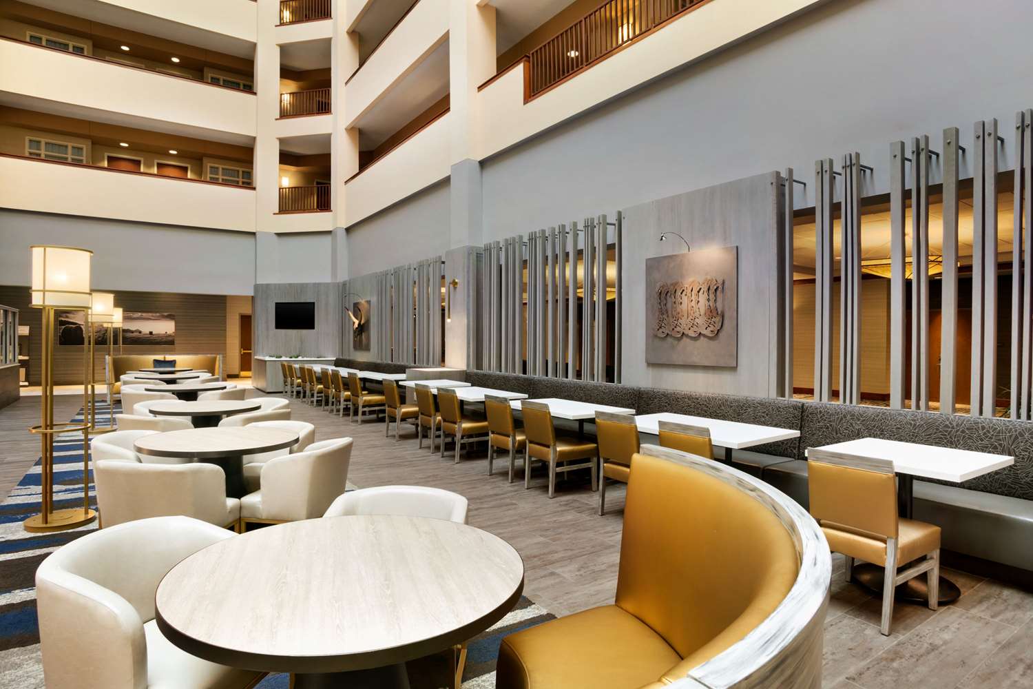 restaurant cafeteria