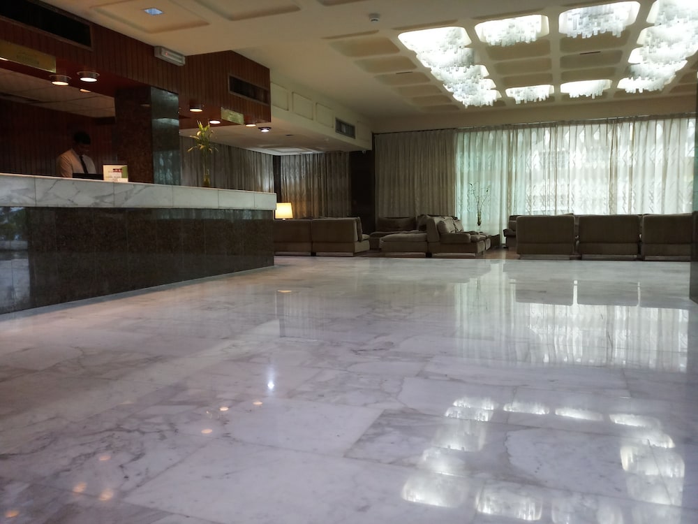 ORIENTAL PALACE HOTEL 6/52