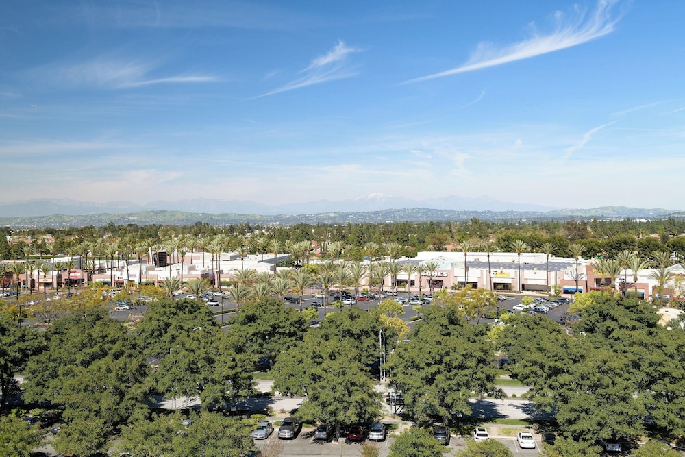 Sheraton Cerritos Hotel 45/50