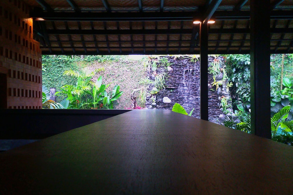 JAPA Suites and Villas 69/91