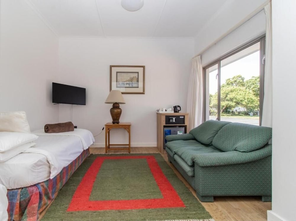 Sandbaai Country House 30/50