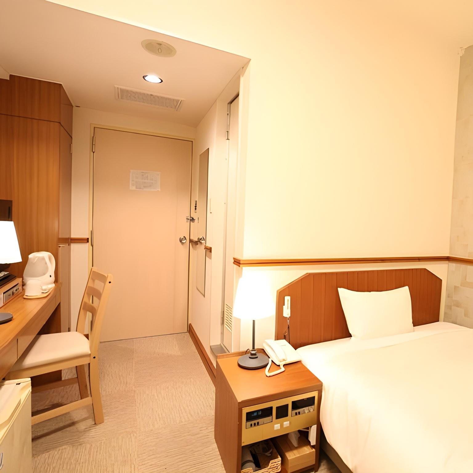 Semi Room, Standard, Semi Double Bed