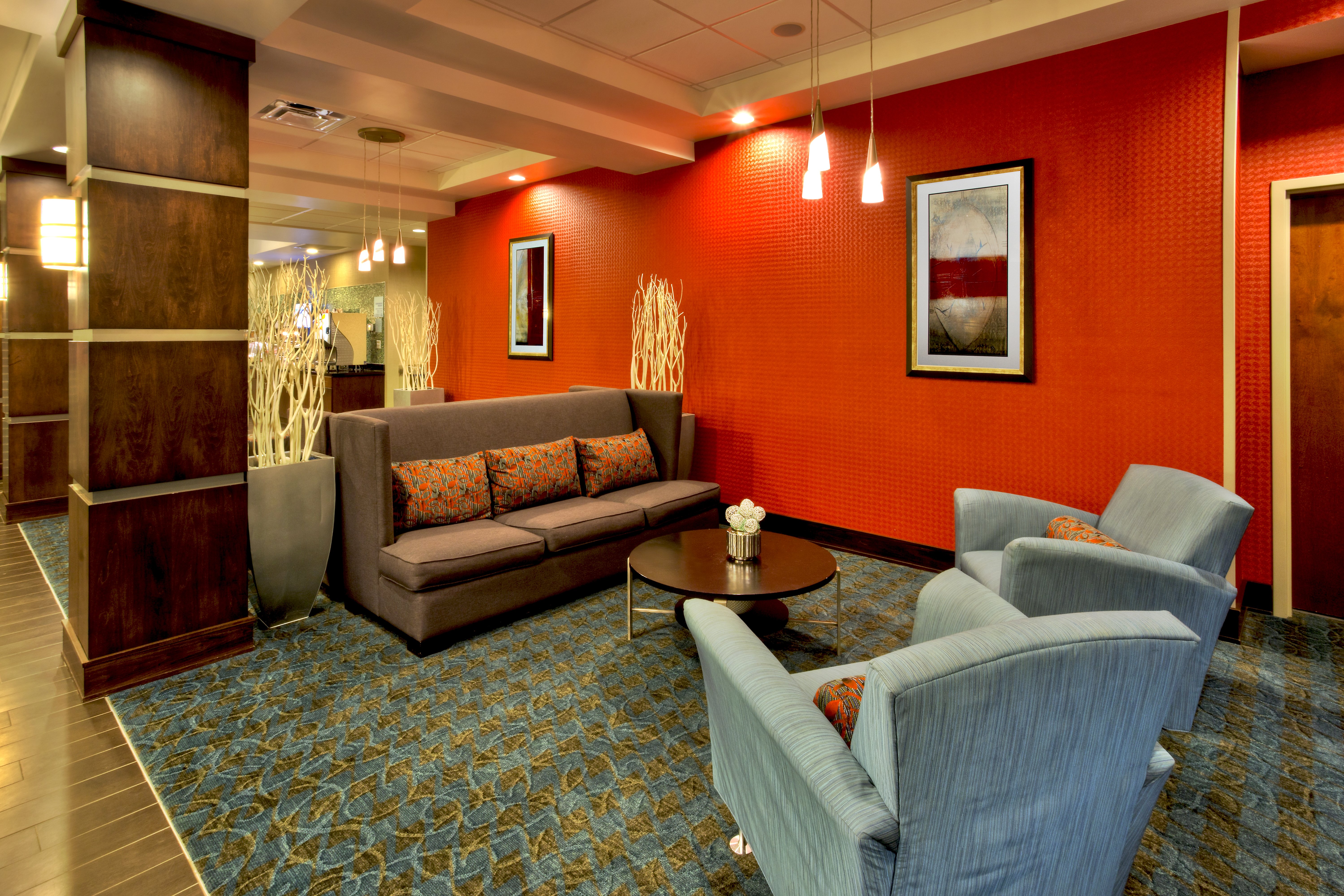 Holiday Inn Express Hotel Amp Suites Oak Ridge 30/46