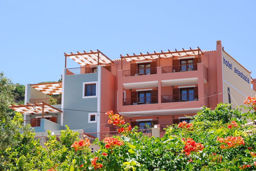 ANASTAZIA HOTEL 2/44